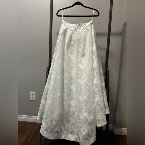 ASOS bridal collection floral tropical A line skirt size 6 - Picture 2 of 4